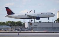 N355NW @ MIA - Delta A320