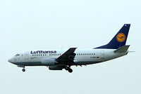 D-ABIX @ EDDF - Boeing 737-530 [24946] (Lufthansa) Frankfurt~D 10/09/2006 - by Ray Barber