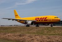 D-AEAS @ EHAM - Twaxiway Q