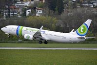 PH-HZX @ LOWI - Transavia
