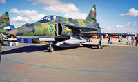 37976 @ EGVA - Saab AJSF-37 Viggen [37976] (Swedish Air Force) RAF Fairford~G 22/07/1995