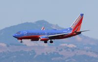 N726SW @ KSFO - Boeing 737-700