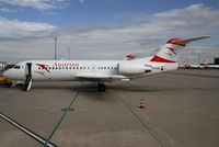 OE-LFK @ LOWW - Austrian Fokker 70 - by Thomas Ranner