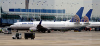 N17244 @ KORD - Pushback O'Hare - by Ronald Barker