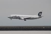 N708AS @ KSFO - Boeing 737-400 - by Mark Pasqualino