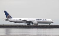 N213UA @ KSFO - Boeing 777-200