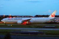 JA743J @ LFPG - ja743j - by Jan Ittensammer