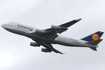 D-ABVS @ FRA - Lufthansa (Fanhansa)