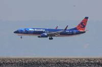 N804SY @ KSFO - Boeing 737-800 - by Mark Pasqualino