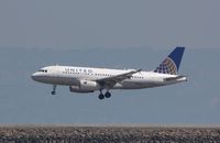 N826UA @ KSFO - Airbus A319