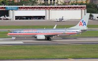 N810NN @ TPA - American 737-800 - by Florida Metal