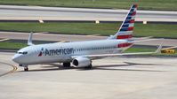 N812NN @ TPA - American 737-800