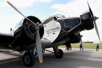 D-CDLH @ LOAN - Lufthansa Ju-52 - by Thomas Ranner