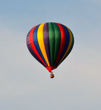 UNKNOWN @ KLEX - Hot air balloon along Kentucky River, Fayette County, KY - by Ronald Barker