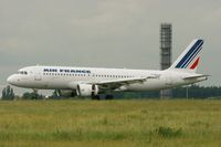 F-GKXJ @ LFPG - Airbus A320-214, landing rwy 26L, Roissy Charles De Gaulle Airport (LFPG-CDG) - by Yves-Q