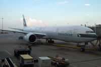B-KQJ @ VHHH - At Hong Kong - by Micha Lueck