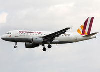 D-AKNG @ LEBL - Landing rwy 25R - by Shunn311