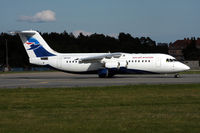 SE-RJI @ ESSB - Lining up runway 12.
