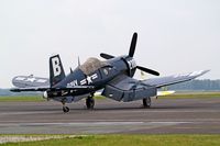 F-AZVJ @ LFAC - Vought F4U-4 Corsair [9418] Calais~F 13/08/2006 - by Ray Barber