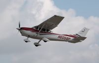N6058P @ KOSH - Cessna T182T