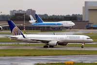 N14118 @ EHAM - Boeing 757-224 [27560] (Continental Airlines) Amsterdam-Schiphol~PH 10/08/2006