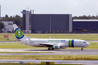 PH-HZY @ EHAM - Boeing 737-8K2 [30646] (transavia.com) Amsterdam-Schiphol~PH 10/08/2006 - by Ray Barber