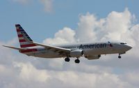 N821NN @ KDFW - Boeing 737-800 - by Mark Pasqualino