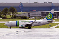 PH-XRE @ EHAM - Boeing 737-7K2 [30668] (transavia.com) Amsterdam-Schiphol~PH 10/08/2006