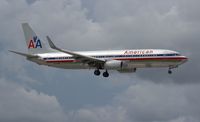 N920NN @ MIA - American 737-800 - by Florida Metal