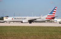N987AN @ MIA - American 737-800