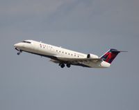 N8886A @ DTW - Delta Connection CRJ-200 - by Florida Metal