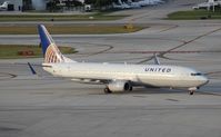 N68453 @ FLL - United 737-900