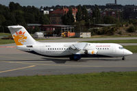 SE-RJI @ BMA - Lining up runway 12.