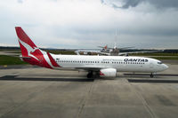 VH-VXE @ YMML - At Tullamarine - by Micha Lueck