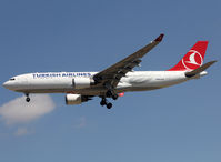 TC-JIN @ LEBL - Landing rwy 25R - by Shunn311
