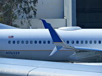 N76529 @ LAX - scimitar winglets spotted on Sept 4, 2014, Operated by CALAOHA under the reg. - by jean- louis Delezenne
