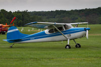 N2850C @ IA27 - Arriving at Antique Airfield, Blakesburg - by alanh