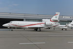 TC-MMM @ LOWW - Falcon 7X