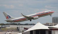 N905NN @ TPA - American 737-800 - by Florida Metal