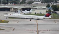 N959DL @ FLL - Delta MD-88
