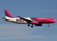 HA-LPT @ LEBL - Landing rwy 25R - by Shunn311