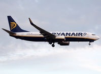 EI-DAC @ LEBL - Landing rwy 25R - by Shunn311