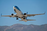 PH-TFD @ SMI - PH-TFD Samos 19.9.14 with new split Scimitar
Winglets - by leo larsen