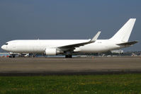 OY-SRS @ EDDK - visitor - by Wolfgang Zilske