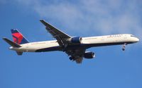 N594NW @ MCO - Delta 757-300