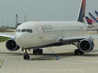 N188DN @ LFPG - Delta - by Jean Goubet-FRENCHSKY