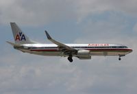 N901NN @ MIA - American 737-800 - by Florida Metal
