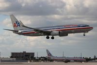N941AN @ MIA - American 737-800 - by Florida Metal