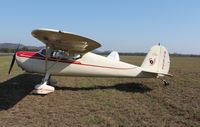 N76735 @ KOVS - Cessna 140