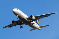 D-AIPH @ EGLL - Airbus A320-211 [0086] (Lufthansa) Home~G 03/02/2011 - by Ray Barber
